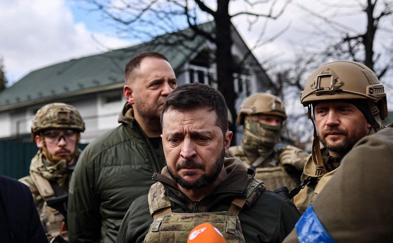 guerre-en-ukraine-la-fin-des-aides-americaines-permettrait-a-poutine-de-lemporter-alerte-washington